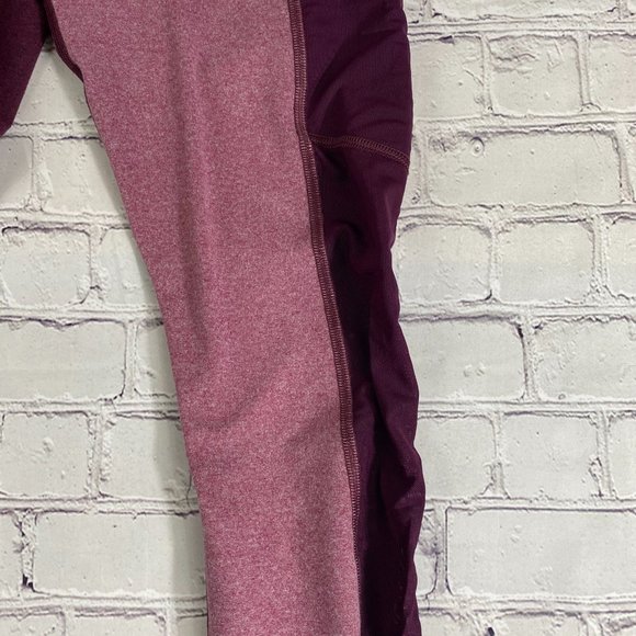 Fabletics Mila High-Waisted Pocket Capri - XS - Picture 4 of 7